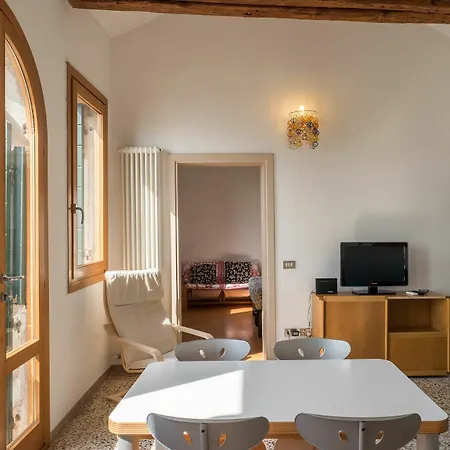 Ca' Nicoletto Apartment