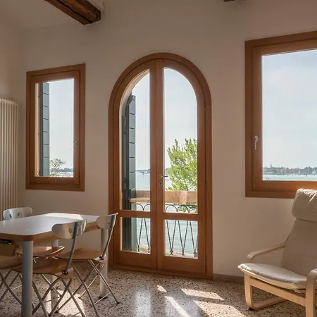 Ca' Nicoletto Apartment *